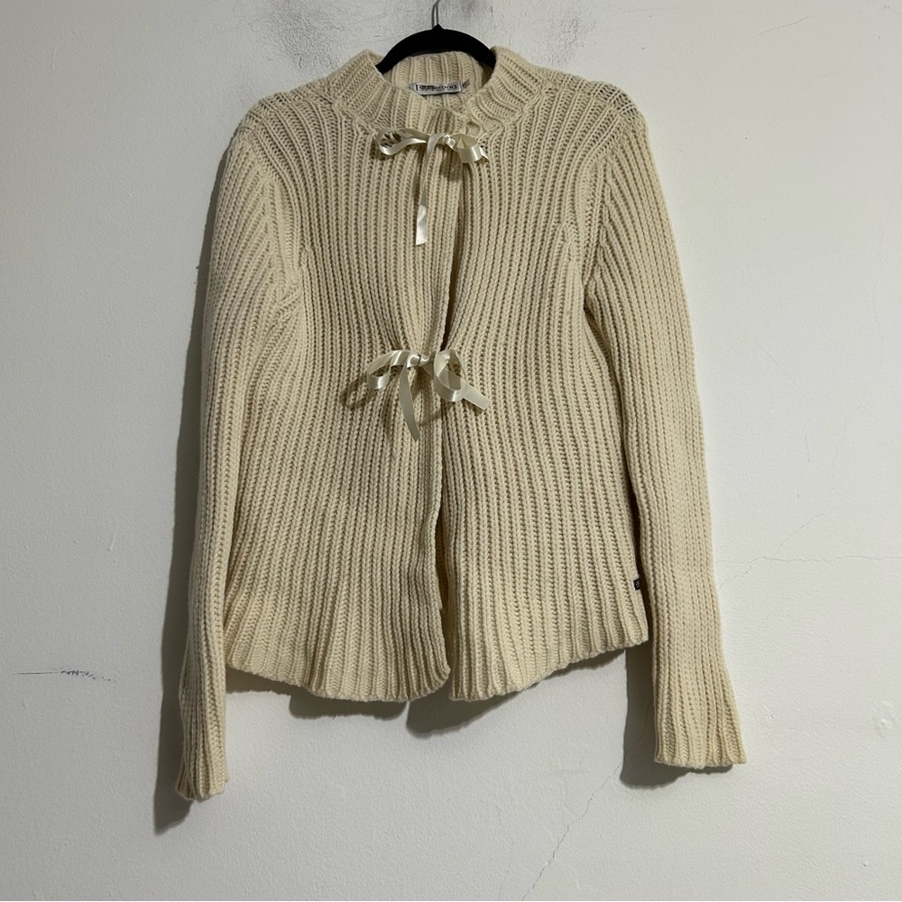 Fisherman Out Of Ireland Lambswool Knit Bow Tie Closure Sweater Medium